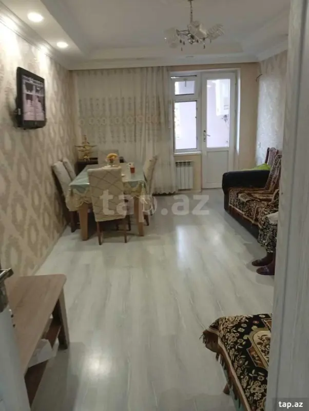 Satılır 3 otaqlı mənzil 66 m²