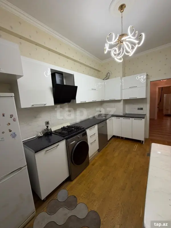 Kirayə verilir 2 otaqlı yeni tikili 66 m²
