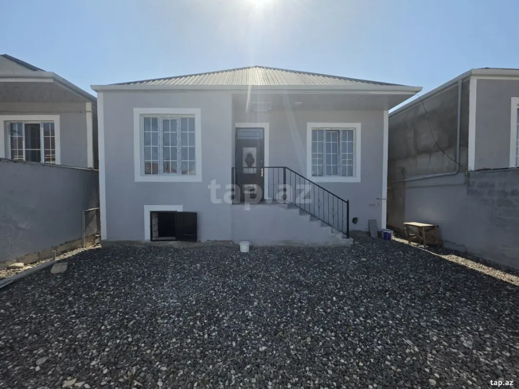 Satılır 3 otaqlı həyət evi 80 m²