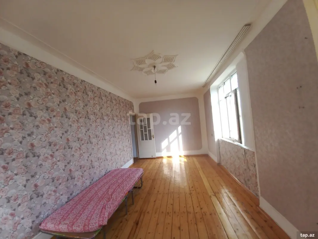 Satılır 1 otaqlı mənzil 36 m²