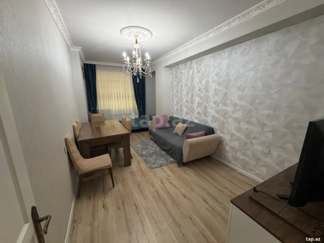 Satılır 2 otaqlı yeni tikili 70 m²