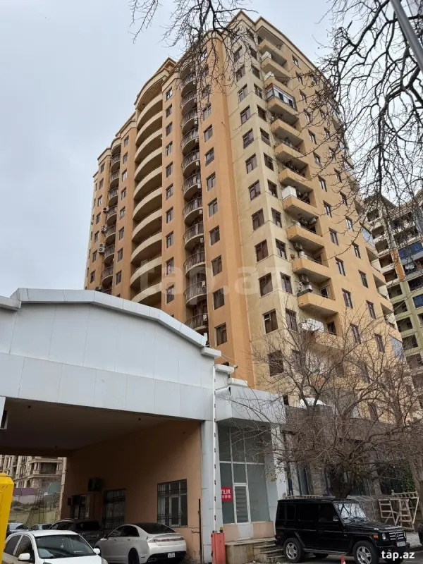 Satılır 3 otaqlı yeni tikili 174 m²