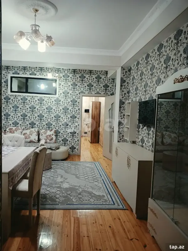 Kirayə verilir 2 otaqlı yeni tikili 65 m²