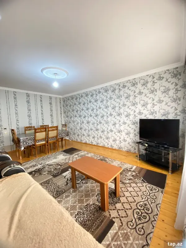 Kirayə verilir 2 otaqlı yeni tikili 52 m²