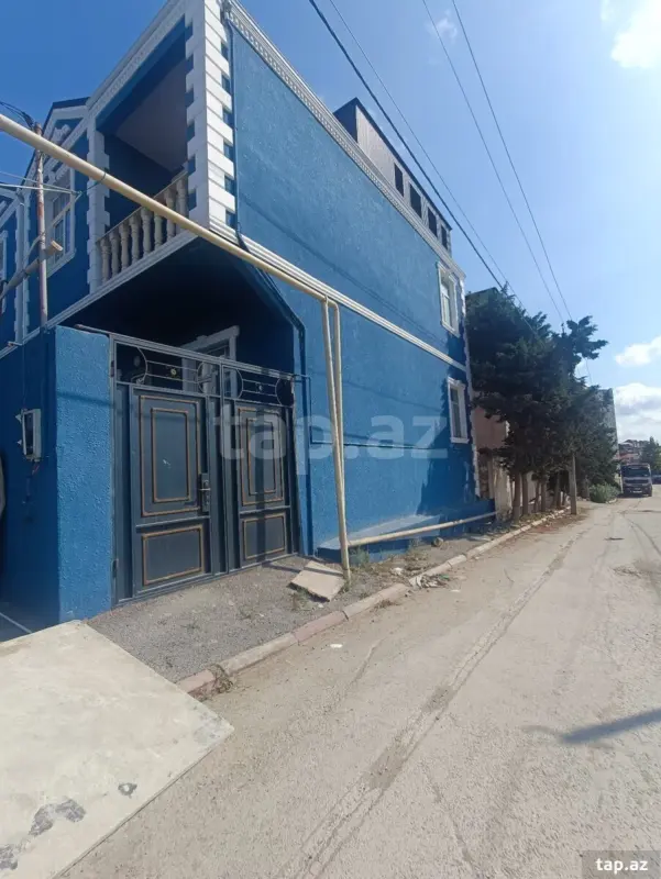 Satılır 4 otaqlı həyət evi 110 m²