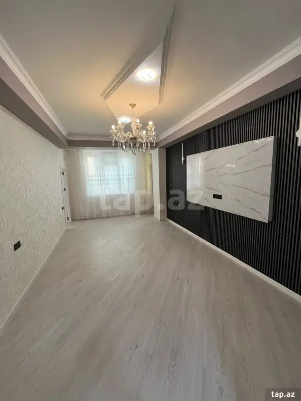 Satılır 3 otaqlı yeni tikili 105 m²