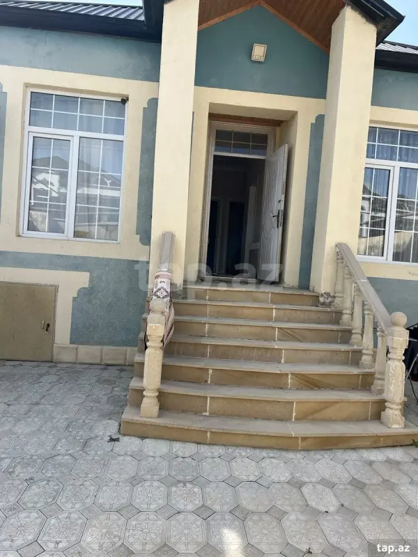 Satılır 2 otaqlı həyət evi 80 m²