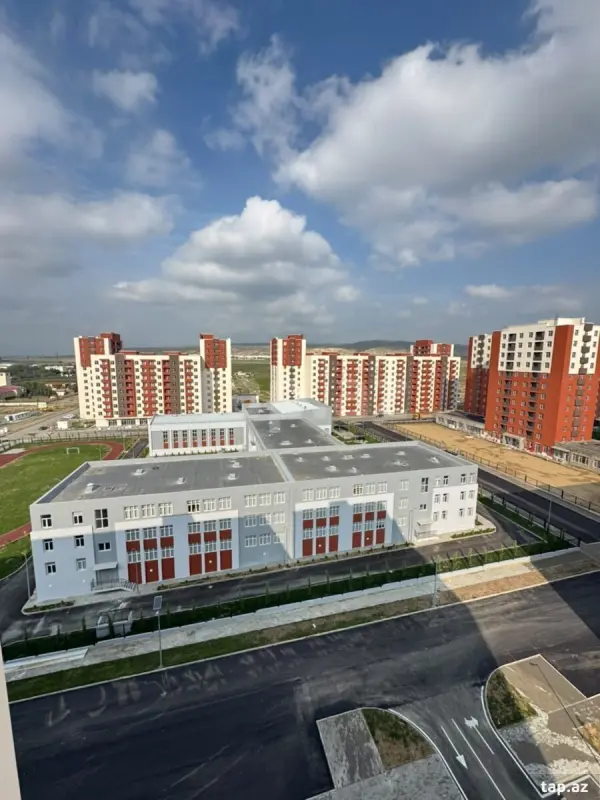 Kirayə verilir 3 otaqlı yeni tikili 85 m²