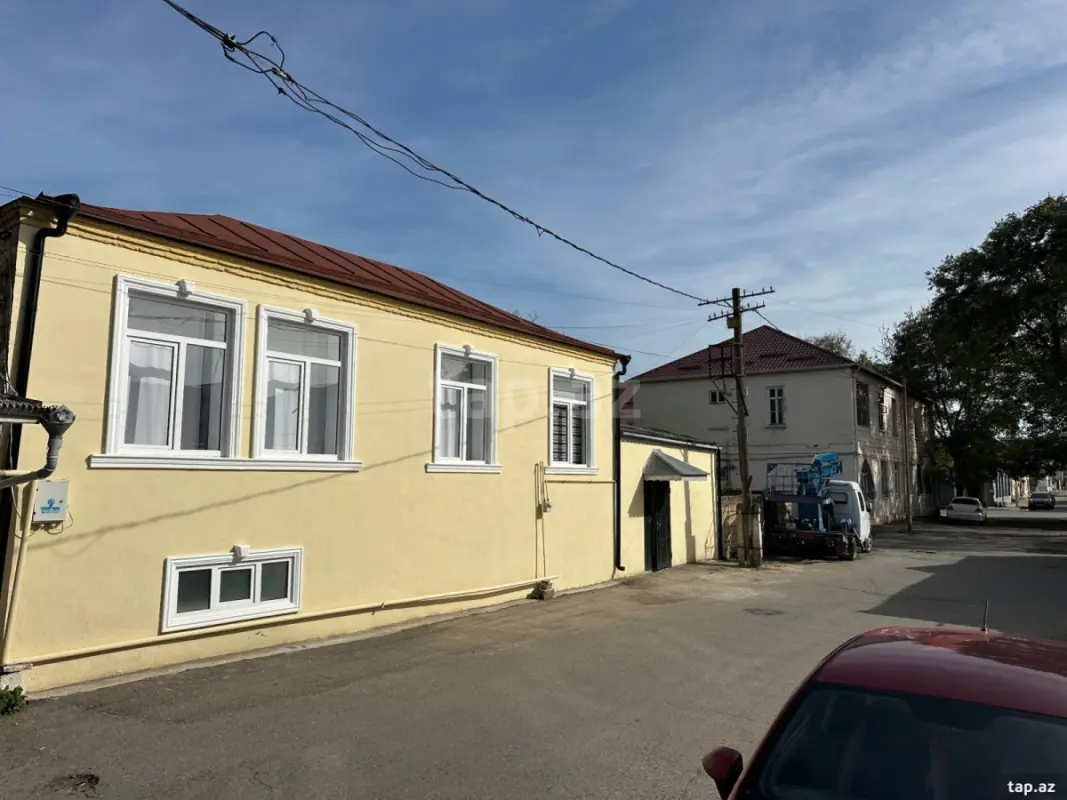Satılır 3 otaqlı həyət evi 93 m²
