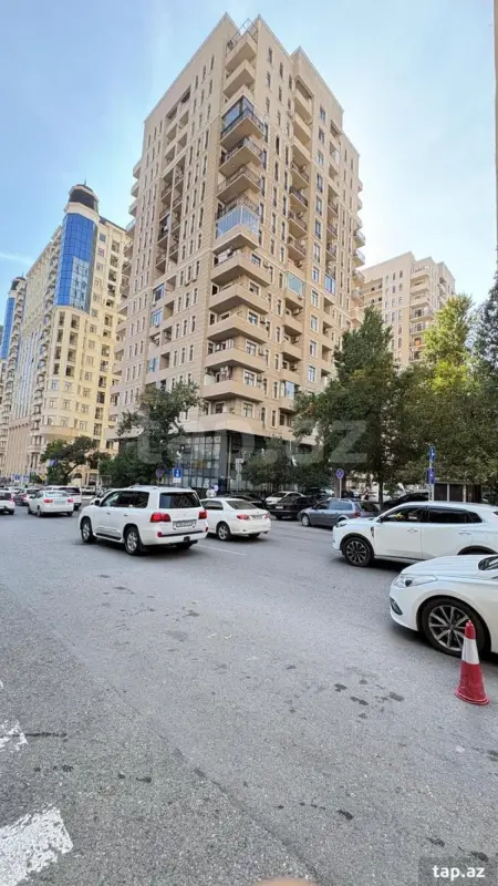 Satılır 2 otaqlı yeni tikili 70 m²