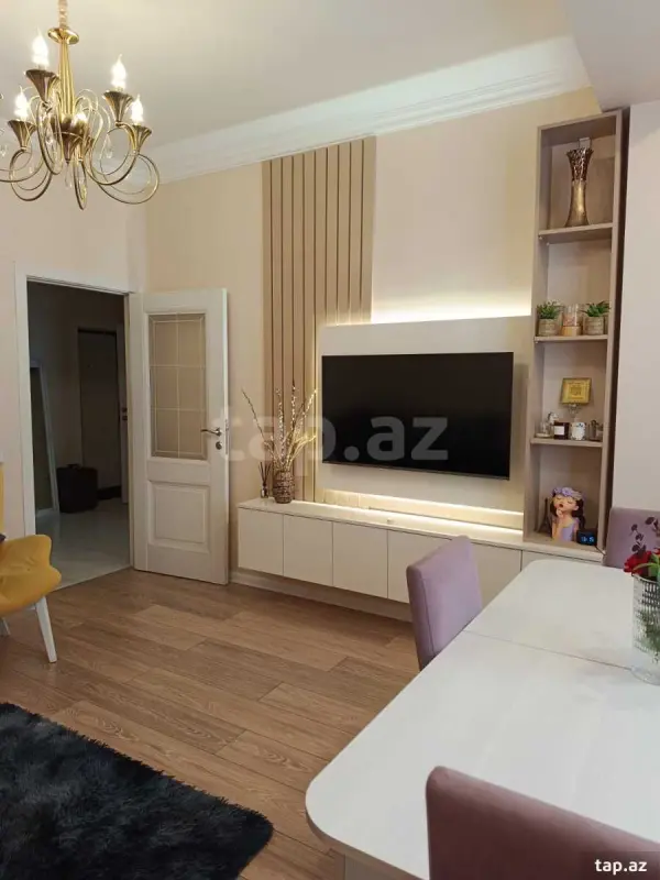Kirayə verilir 2 otaqlı yeni tikili 50 m²
