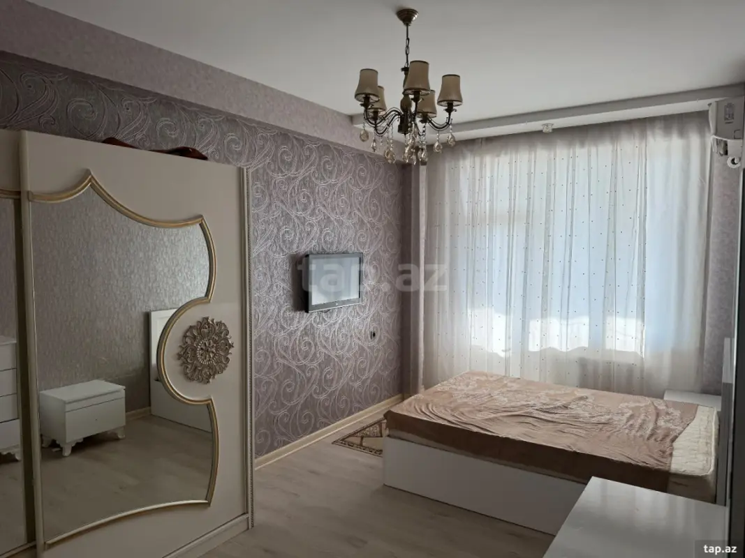 Kirayə verilir 2 otaqlı yeni tikili 97 m²