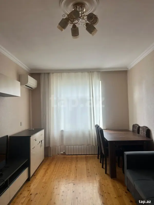 Kirayə verilir 2 otaqlı yeni tikili 70 m²