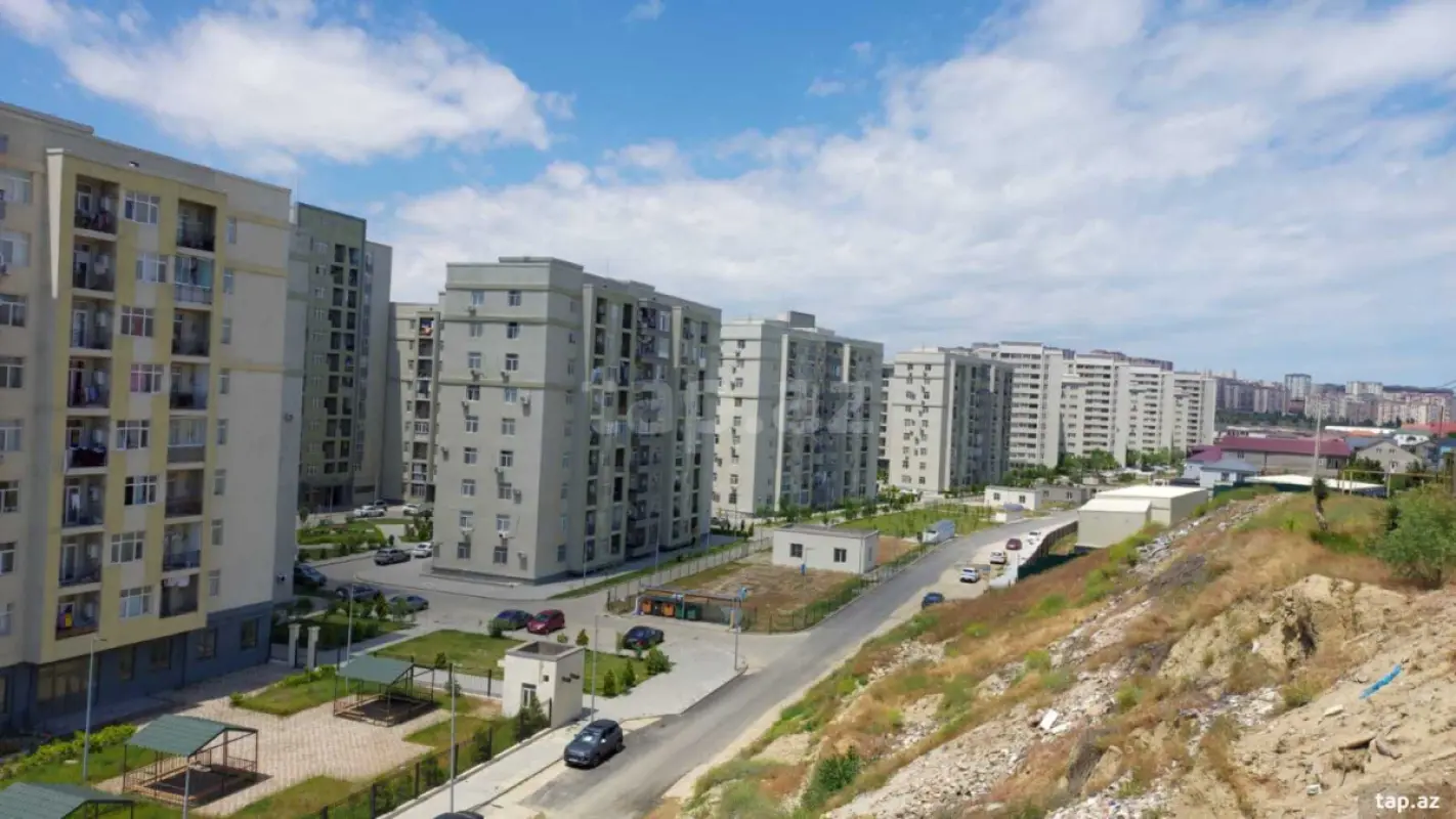Satılır 3 otaqlı həyət evi 80 m²