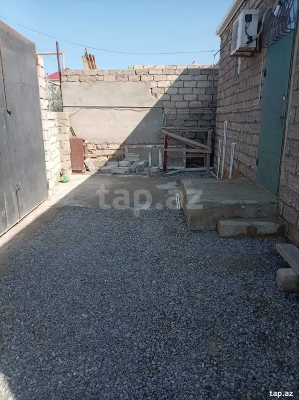 Satılır 5 otaqlı həyət evi 110 m²