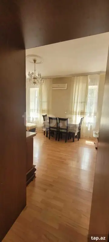 Satılır 3 otaqlı mənzil 61 m²