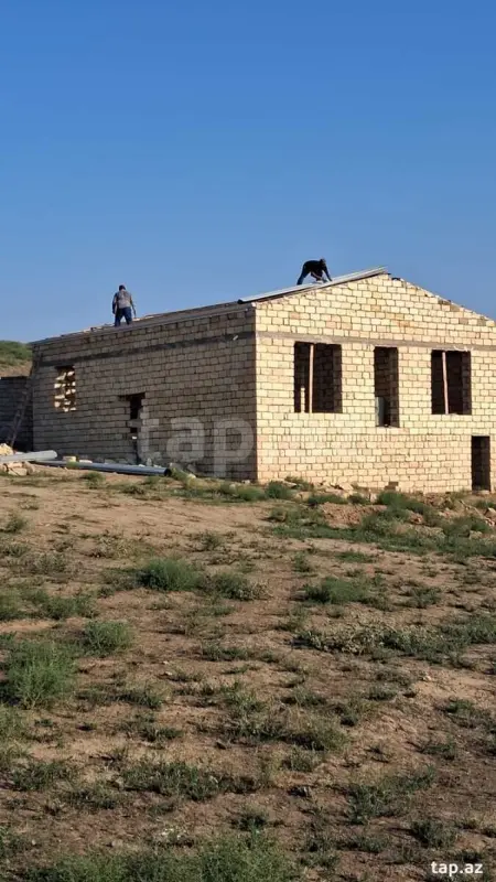Satılır 3 otaqlı həyət evi 130 m²