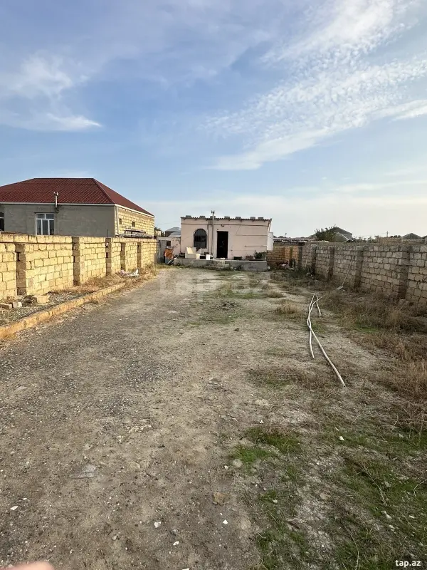 Satılır 2 otaqlı həyət evi 60 m²