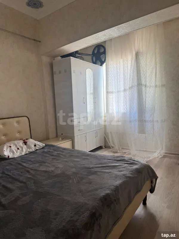 Kirayə verilir 2 otaqlı mənzil 50 m²