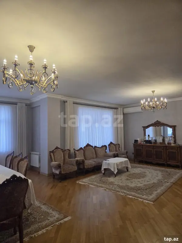 Satılır 2 otaqlı mənzil 88 m²