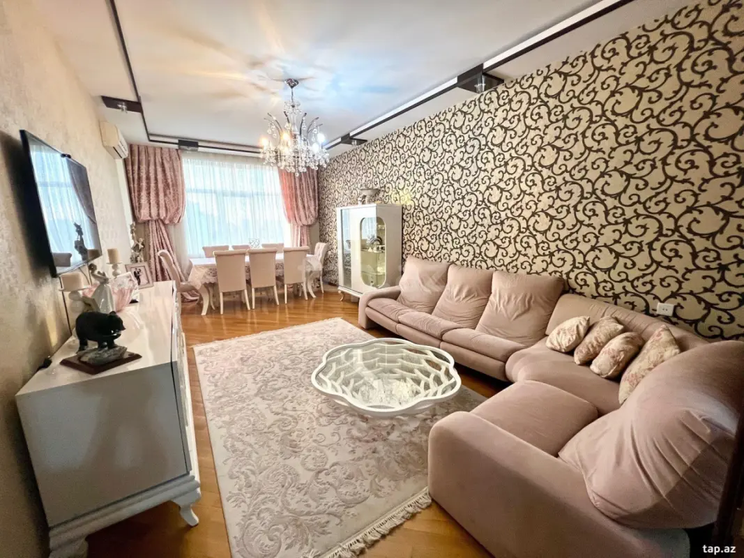 Satılır 3 otaqlı yeni tikili 117 m²