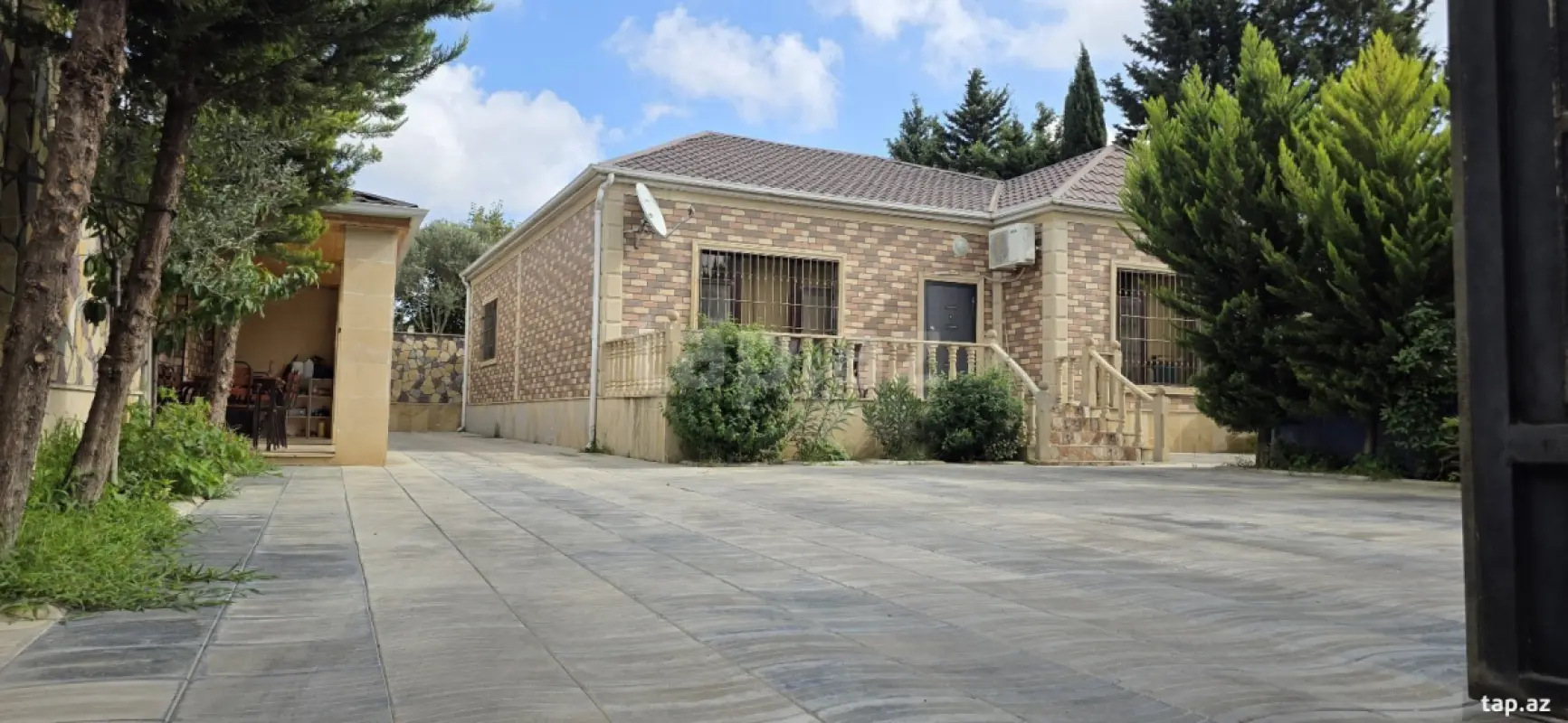 Satılır 3 otaqlı həyət evi 5 m²