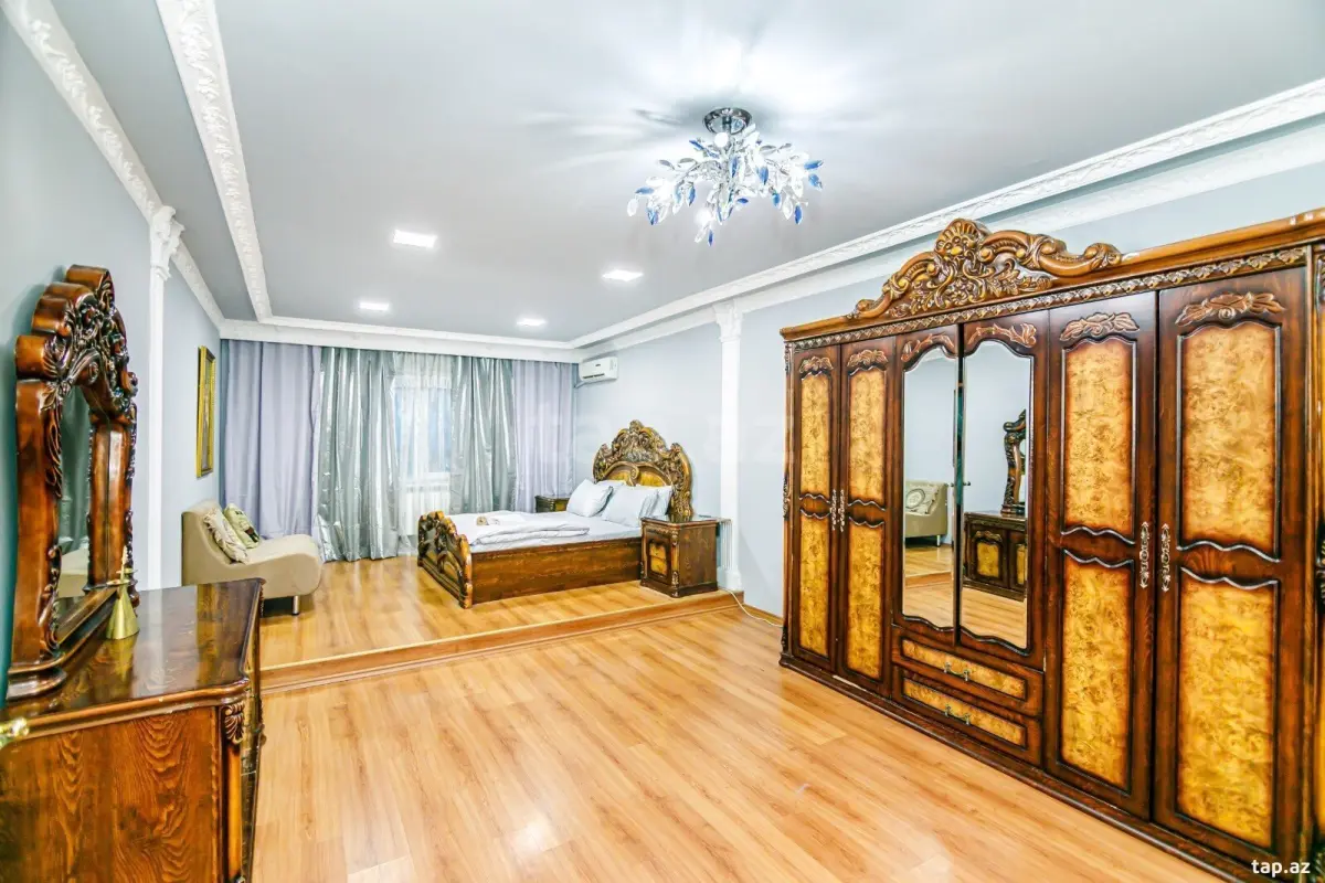 Kirayə verilir 2 otaqlı mənzil 80 m²