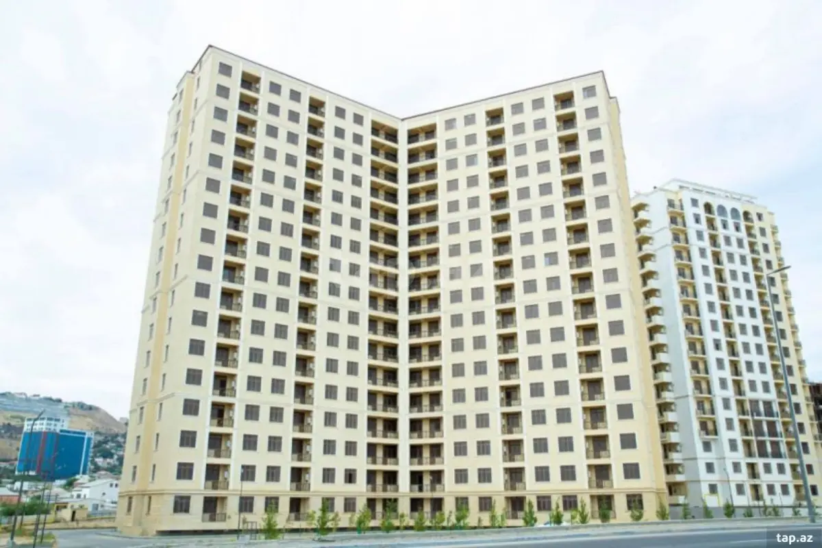 Kirayə verilir 3 otaqlı yeni tikili 105 m²