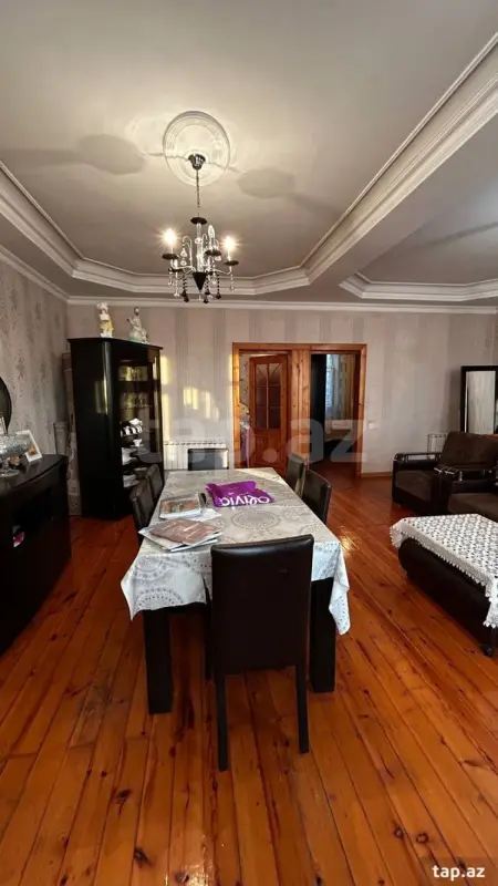 Satılır 5 otaqlı həyət evi 135 m²