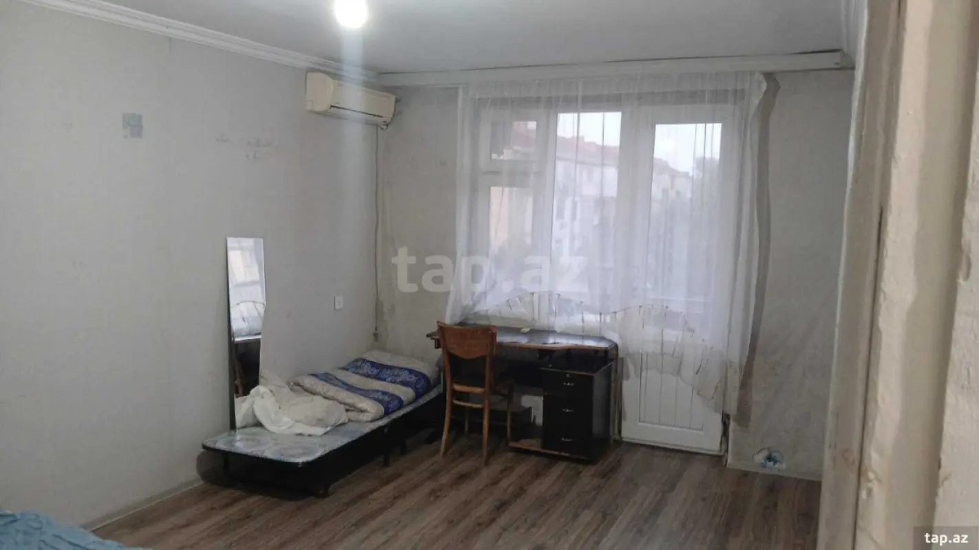 Satılır 1 otaqlı mənzil 30.1 m²