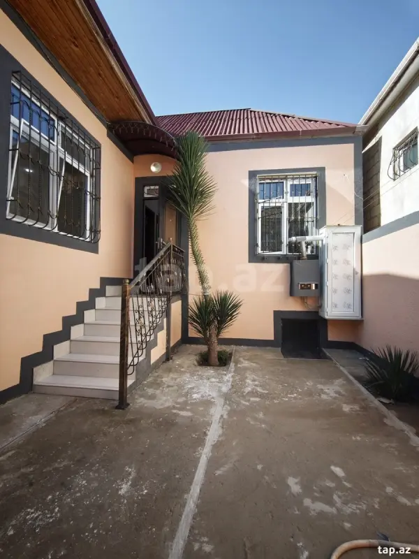 Satılır 2 otaqlı həyət evi 100 m²