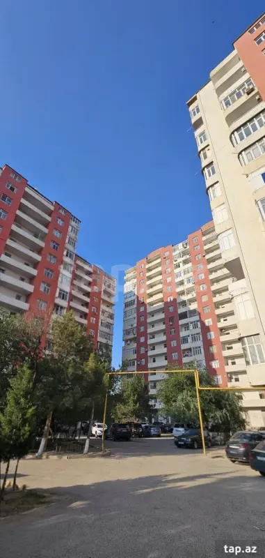 Satılır 3 otaqlı yeni tikili 98 m²