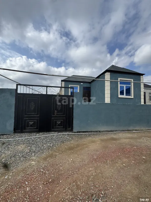 Satılır 3 otaqlı həyət evi 72 m²