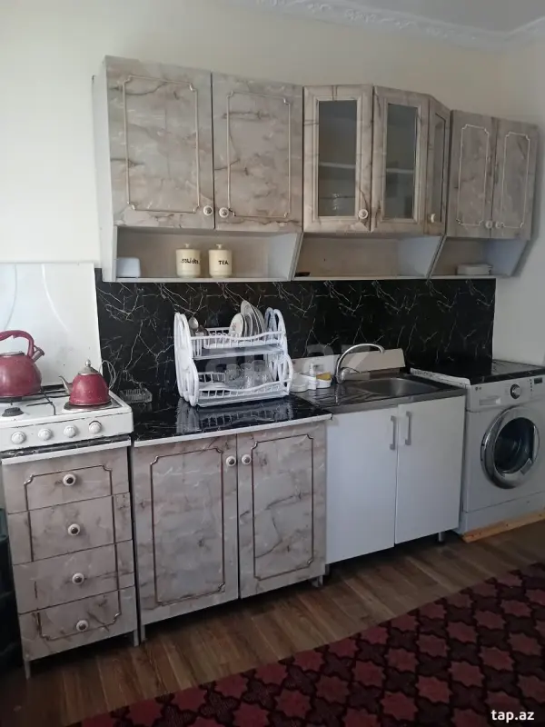 Kirayə verilir 2 otaqlı həyət evi 50 m²