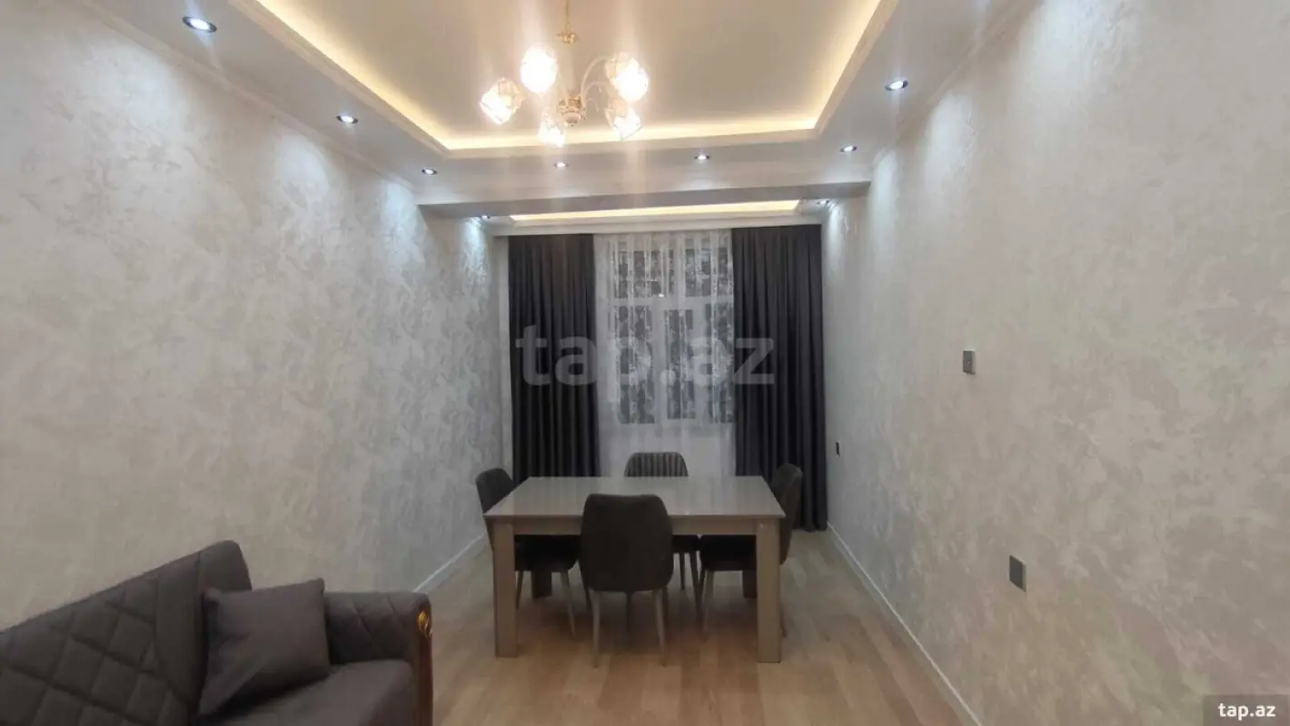 Satılır 3 otaqlı yeni tikili 105 m²