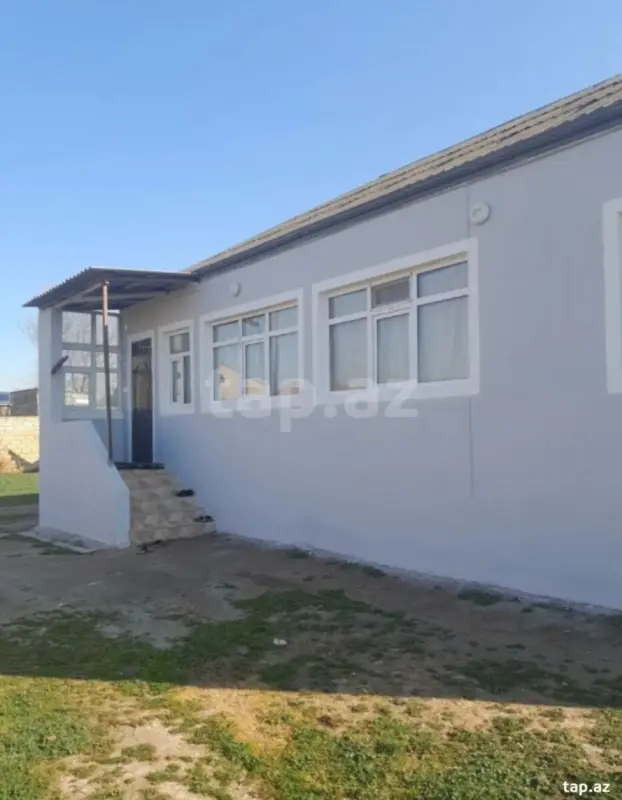 Satılır 3 otaqlı həyət evi 100 m²