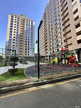 Satılır 3 otaqlı yeni tikili 124 m² — Bakı 3 otaq 124.00 m²