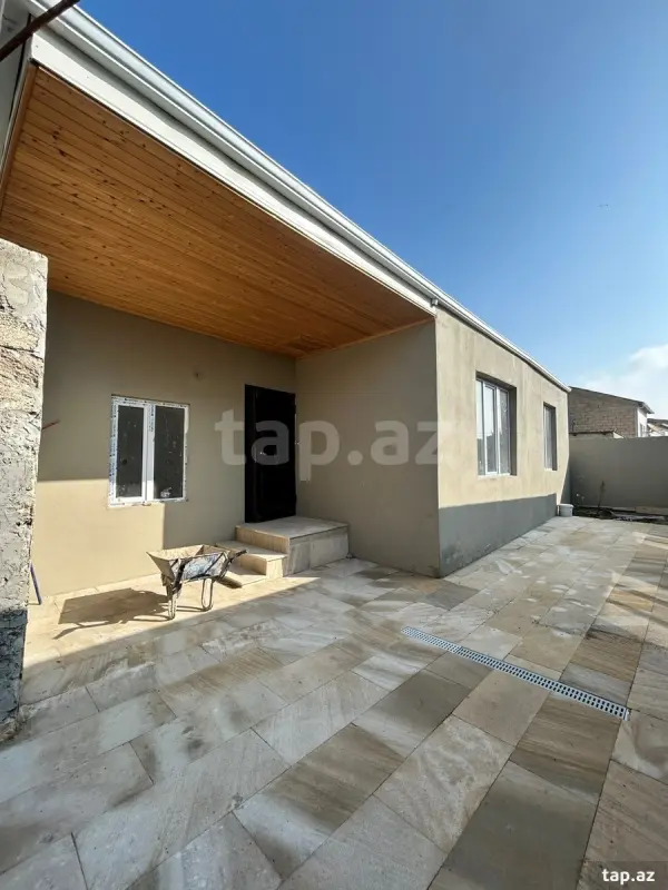 Satılır 3 otaqlı həyət evi 150 m²