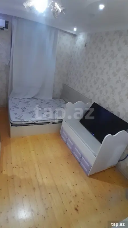 Kirayə verilir 3 otaqlı yeni tikili 93 m²