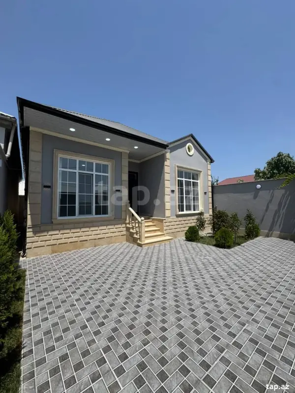 Satılır 4 otaqlı həyət evi 100 m²