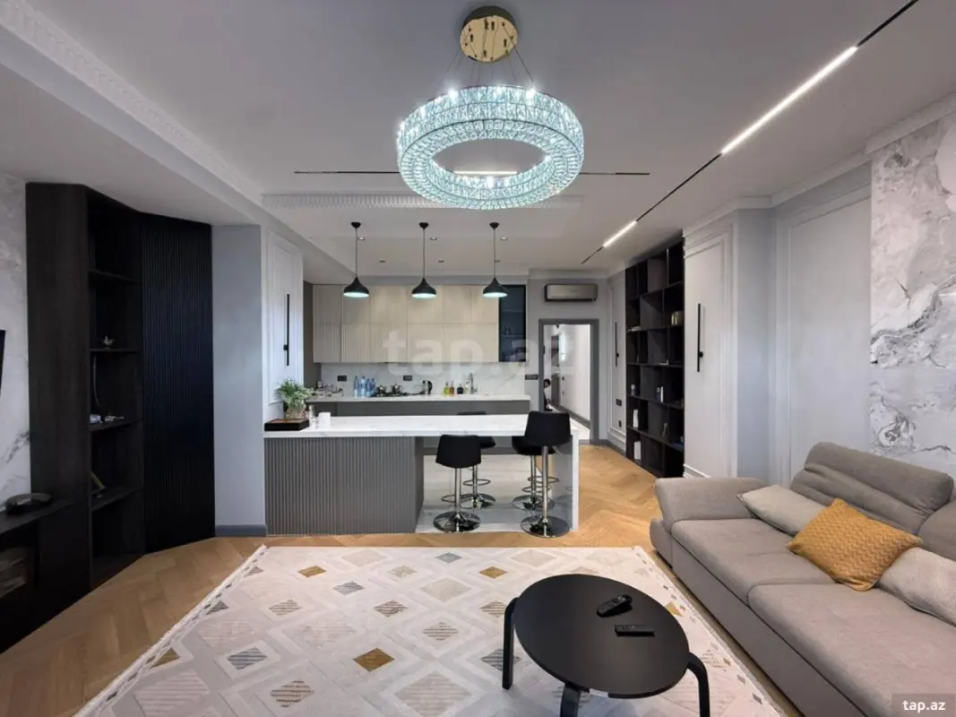 Satılır 2 otaqlı yeni tikili 101 m²