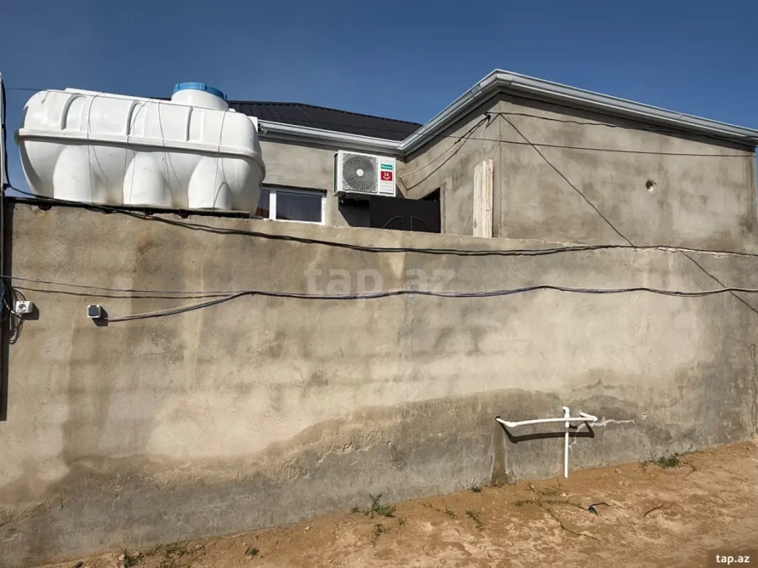 Satılır 2 otaqlı həyət evi 50 m²