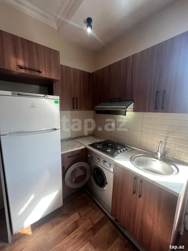 Kirayə verilir 2 otaqlı yeni tikili 54 m²