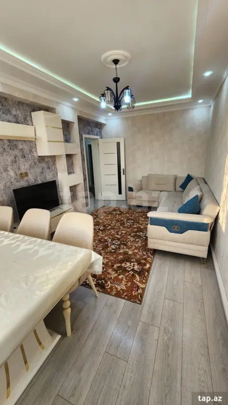 Kirayə verilir 2 otaqlı yeni tikili 70 m²