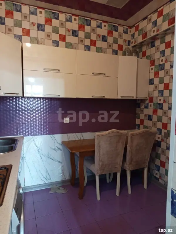 Kirayə verilir 2 otaqlı yeni tikili 76 m²