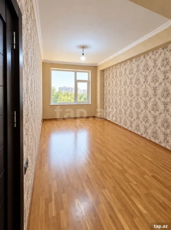Kirayə verilir 2 otaqlı yeni tikili 43 m²