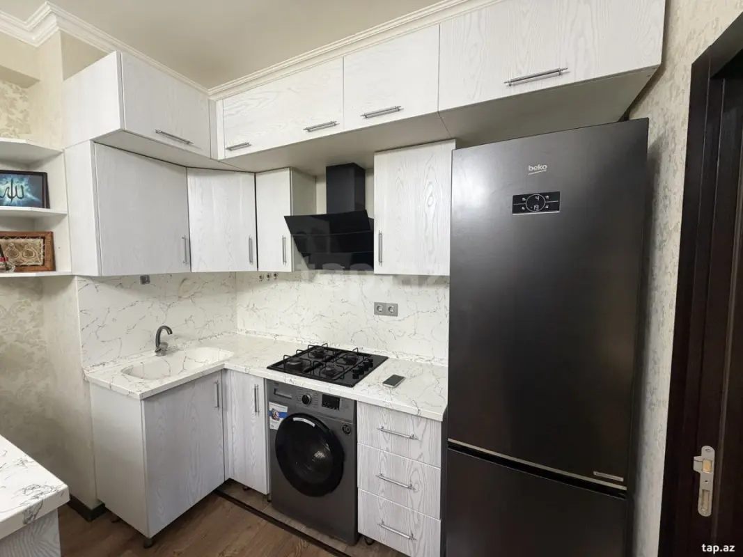 Kirayə verilir 2 otaqlı yeni tikili 42 m²