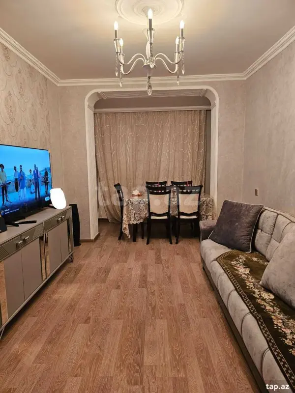 Kirayə verilir 2 otaqlı mənzil 65 m²