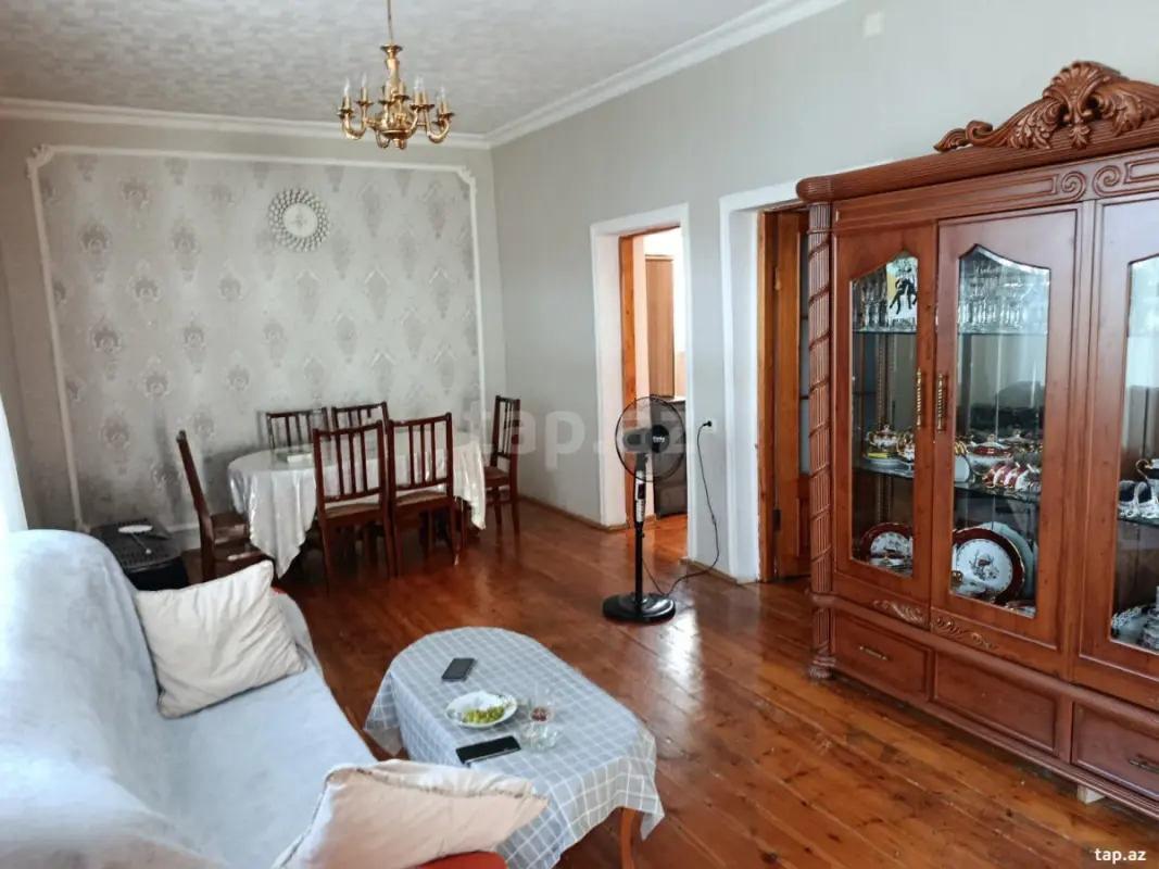 Satılır 3 otaqlı həyət evi 100 m²