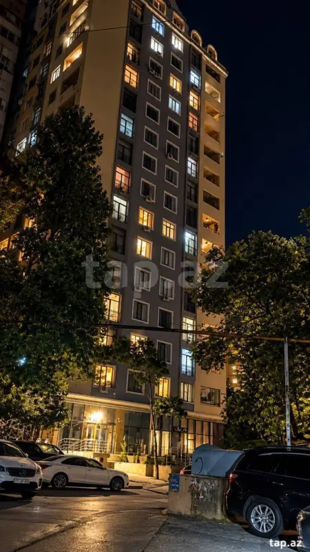 Satılır 3 otaqlı yeni tikili 106 m²